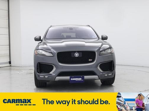 2017 Jaguar F-PACE S