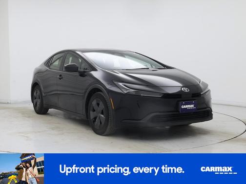 2025 Toyota Prius LE