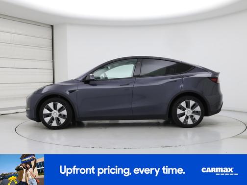 Gray 2022 Tesla Model Y Long Range