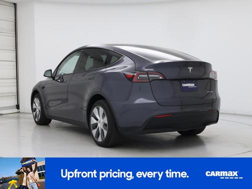 Gray 2022 Tesla Model Y Long Range