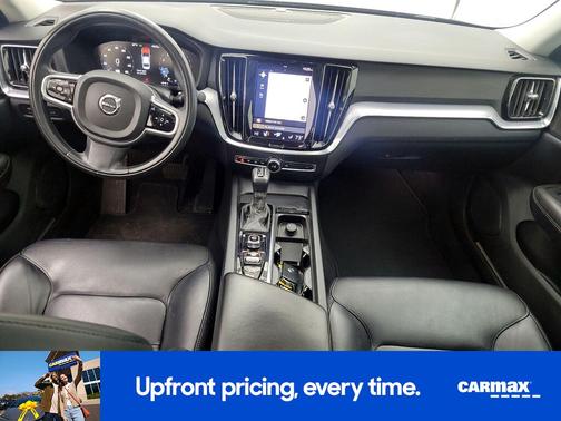 2019 Volvo S60 T5 Momentum