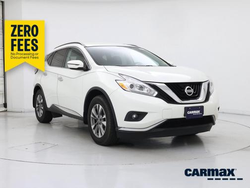 White 2017 Nissan Murano SV