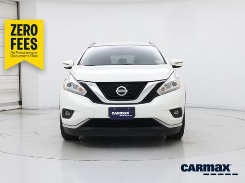 White 2017 Nissan Murano SV