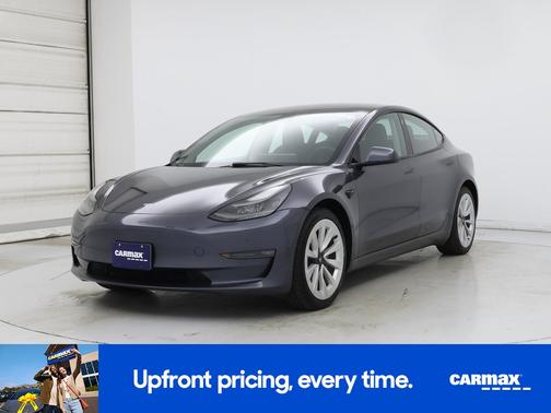 Gray 2022 Tesla Model 3 Long Range