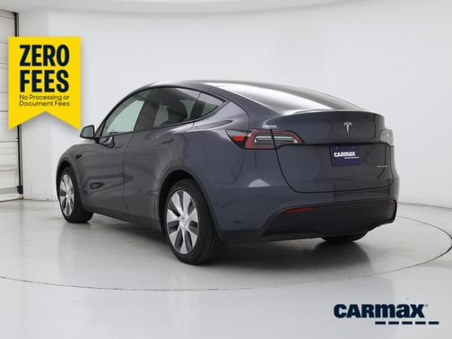 Gray 2023 Tesla Model Y Long Range