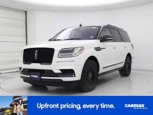 White 2019 Lincoln Navigator Black Label