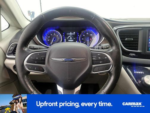 2020 Chrysler Voyager LX