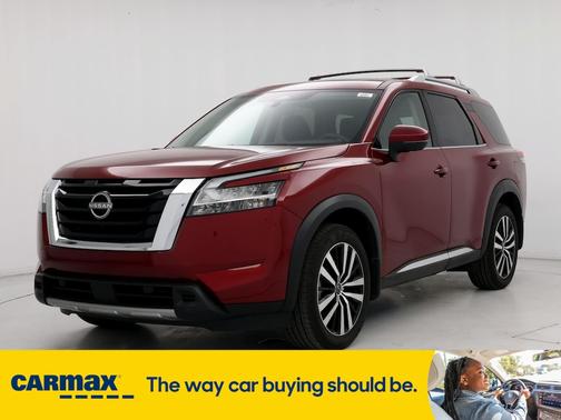 2024 Nissan Pathfinder Platinum