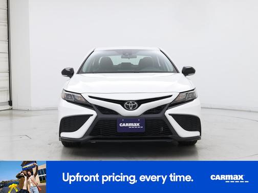 White 2023 Toyota Camry SE