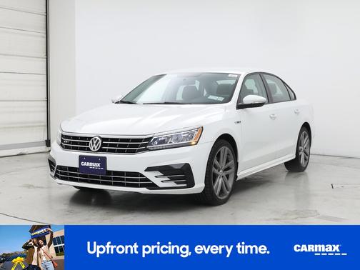 2018 Volkswagen Passat R-Line