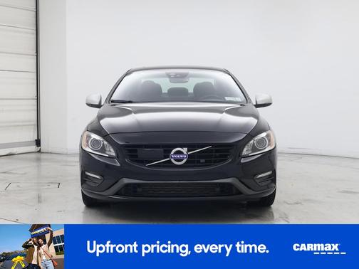 2017 Volvo S60 T6 R-Design Platinum
