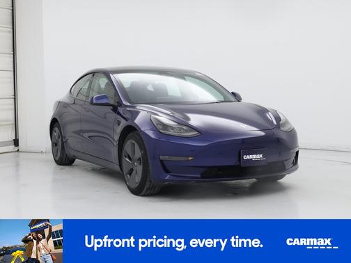 2022 Tesla Model 3 Standard Range Plus