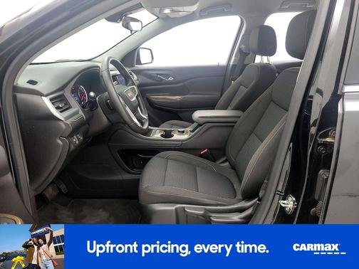 Black 2023 GMC Acadia SLE