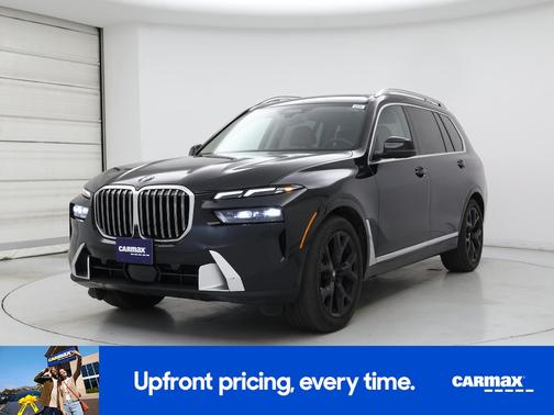 Gray 2023 BMW X7 xDrive40i