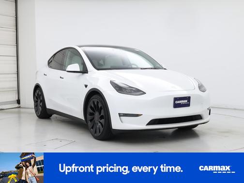 White 2023 Tesla Model Y Performance