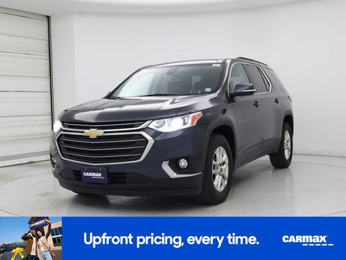 Gray 2020 Chevrolet Traverse LT Leather