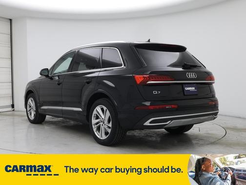 2023 Audi Q7 Premium Plus