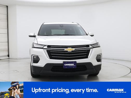 White 2022 Chevrolet Traverse LT Leather