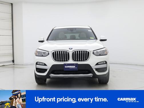 White 2019 BMW X3 XDrive30i