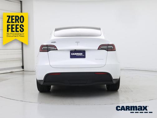 White 2023 Tesla Model Y Long Range