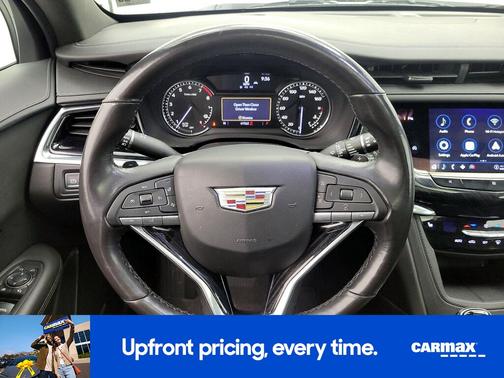 White 2021 Cadillac XT6 Premium Luxury