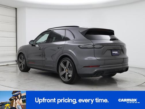 2023 Porsche Cayenne Turbo