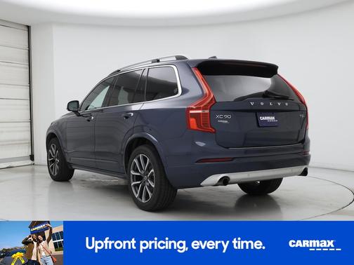 Blue 2018 Volvo XC90 T5 Momentum