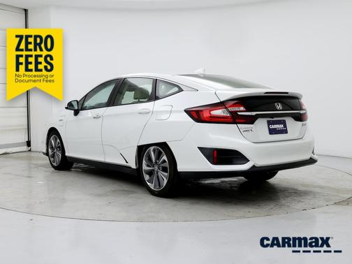 White 2019 Honda Clarity Plug-In Hybrid