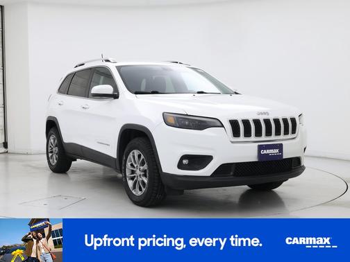 White 2019 Jeep Cherokee Latitude Plus