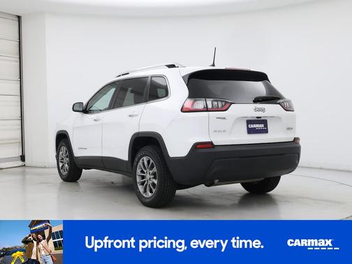 White 2019 Jeep Cherokee Latitude Plus