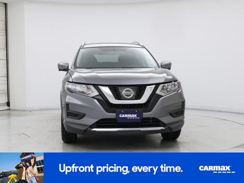 Gray 2017 Nissan Rogue SV