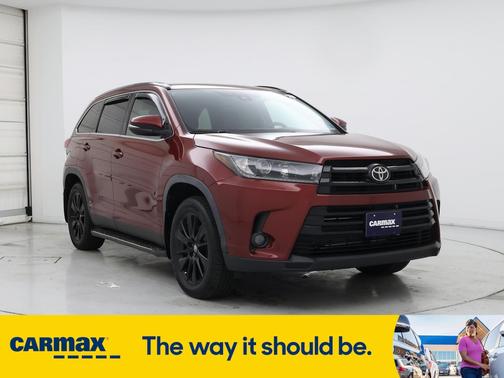 2019 Toyota Highlander SE