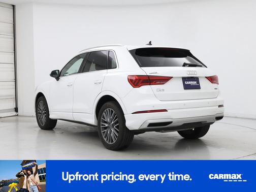 White 2022 Audi Q3 Premium