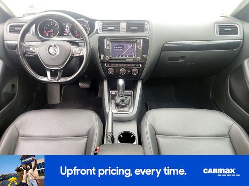 Gray 2017 Volkswagen Jetta SEL