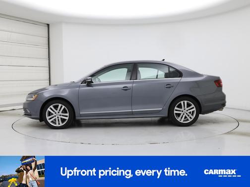 Gray 2017 Volkswagen Jetta SEL