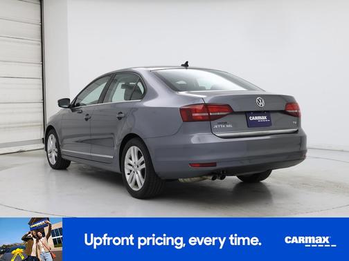 Gray 2017 Volkswagen Jetta SEL