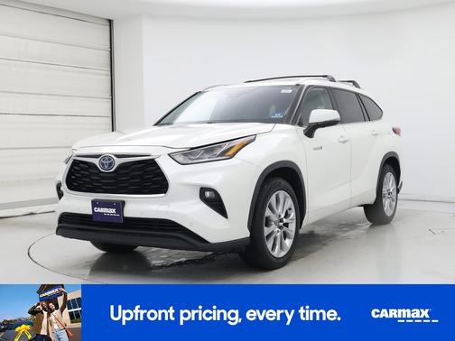 White 2020 Toyota Highlander Hybrid Limited