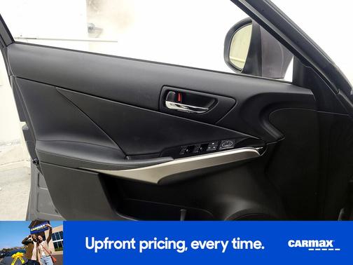 2016 Lexus IS 300 