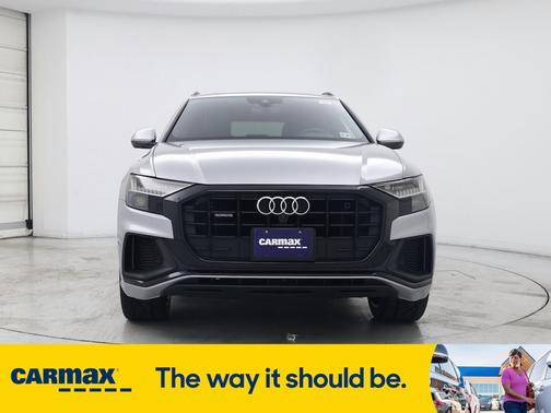 2020 Audi Q8 Premium Plus