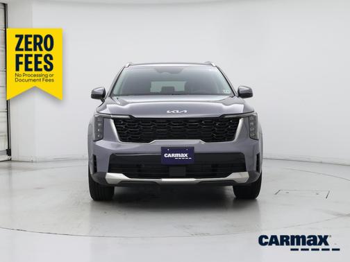 Gray 2025 Kia Sorento S