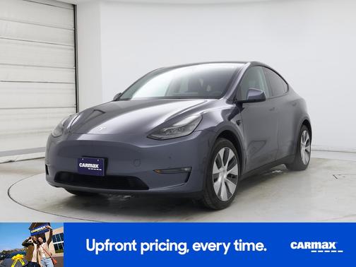 Gray 2023 Tesla Model Y Long Range