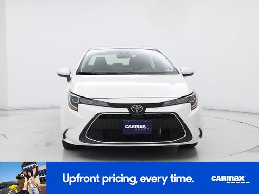 White 2020 Toyota Corolla XLE