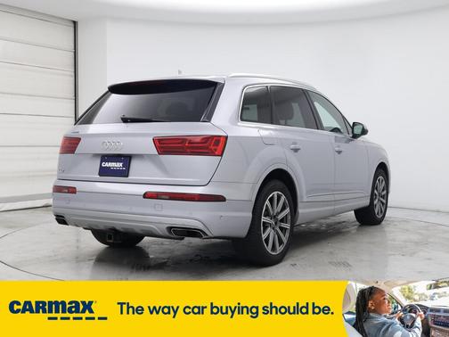 2019 Audi Q7 Premium Plus