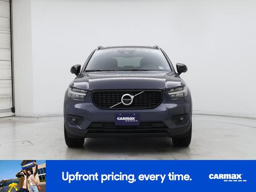 Blue 2022 Volvo XC40 T5 R-Design