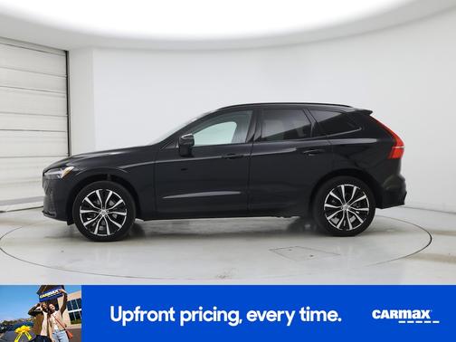 2023 Volvo XC60 B5 Plus Dark Theme