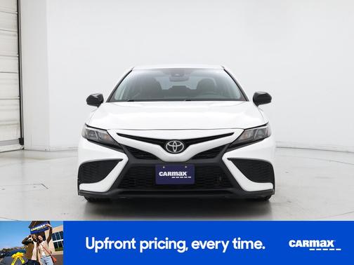 White 2021 Toyota Camry SE Night Shade