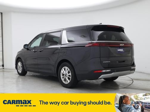 2023 Kia Carnival LX Seat Package