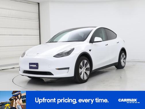 White 2023 Tesla Model Y Long Range