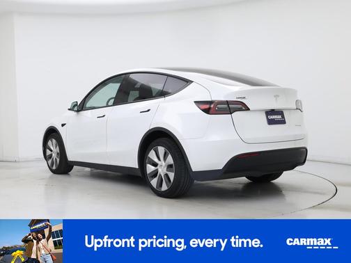White 2023 Tesla Model Y Long Range