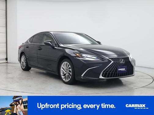 2023 Lexus ES 300h Ultra Luxury